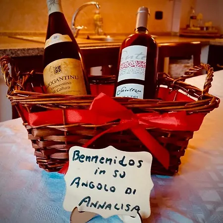 Lägenhet Angolo Di Annalisa Nuraxinieddu